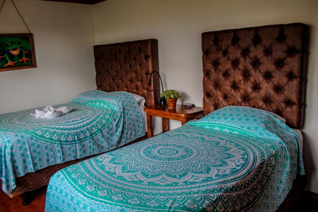 Luna Inn B&B Ciudad Cariari Luaran gambar