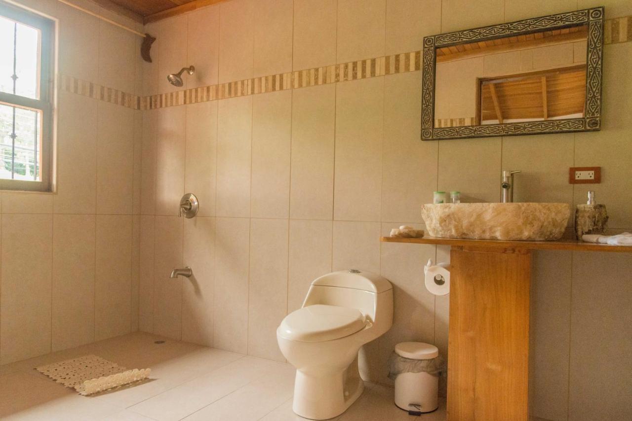 Luna Inn B&B Ciudad Cariari Luaran gambar